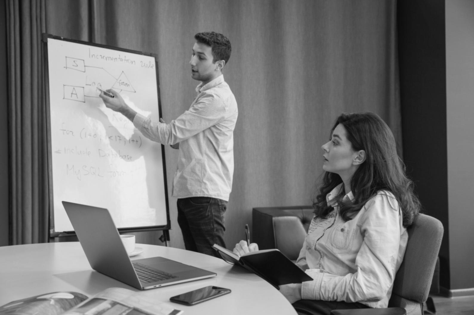 Espace de réflexion et d'apprentissage pour développer un état d'esprit financier